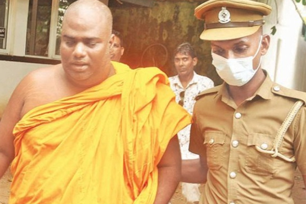 ராஜபக்சர்களின் இனவாதத்திற்கு எதிராக பொங்கியெழும் மற்றுமொரு சிங்கள இனவாத தேரர் | Buddha Statue In Trincomalee Is A Racist Incident ராஜபக்சர்களின் இனவாதத்திற்கு எதிராக பொங்கியெழும் மற்றுமொரு சிங்கள இனவாத தேரர் | Buddha Statue In Trincomalee Is A Racist Incident