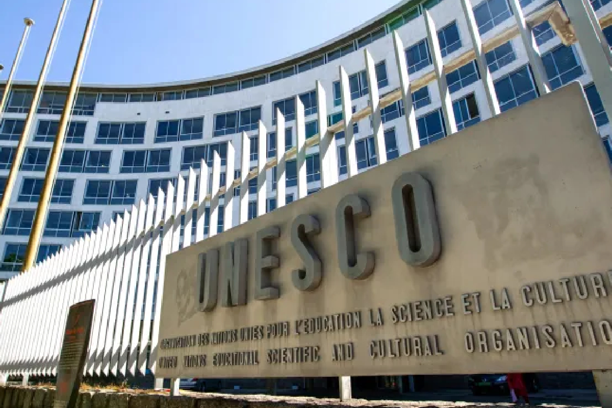 பாடசாலைக்கு செல்லாத மாணவர்களின் எண்ணிக்கை உயர்வு: யுனெஸ்கோ அதிர்ச்சி தகவல் | Number Of Students Not Attending School Unesco