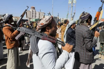 ஹவுதி கிளர்ச்சியாளர்களுக்கு லாபமாக முடிந்த ஏமன் தாக்குதல்... நிபுணர்கள் அளிக்கும் விளக்கம்