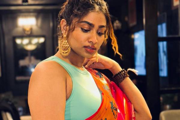 23 வயதில் அதிகரிக்கும் கவர்ச்சி!! ஒல்லியாகி ஆளே மாறிப்போன நடிகை ஷிவானி.. | Actress Shivani Narayanan Celeb 23 Birthday Shoot 23 வயதில் அதிகரிக்கும் கவர்ச்சி!! ஒல்லியாகி ஆளே மாறிப்போன நடிகை ஷிவானி.. | Actress Shivani Narayanan Celeb 23 Birthday Shoot