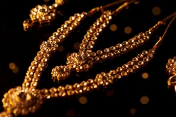 தொடர் சரிவில் தங்கம் விலை - மக்களே.. இதுதான் சரியான நேரம்!