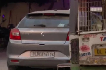 ஆடையில்லாமல் கிடந்த இளம்பெண்ணின் உடல்..விபத்தை ஏற்படுத்தி 8 கிலோ மீற்றர் தூரம் இழுத்துச் சென்ற கார்