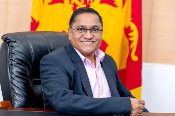 சர்ச்சைக்குரிய பாடப்புத்தக விவகாரம் ; அறிக்கை சமர்பிக்கப்பட்டது | Report Submitted On Controversial Textbook