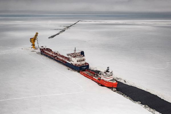 தடைகள் ஒரு பக்கம்... ரஷ்ய எரிவாயு இறக்குமதியில் முந்தும் ஐரோப்பிய நாடுகள் | Eu Importing Russian Lng