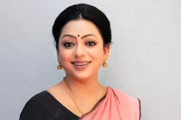 பாக்யாவா இது? மேக்கப் போட்டு இப்படி மாறிவிட்டாரே! லேட்டஸ்ட் புகைப்படம்