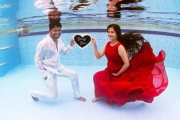 தண்ணீருக்குள் கர்ப்ப கால போட்டோ ஷூட் நடத்திய பிரபல நடிகை - இணையத்தில் வைரல்