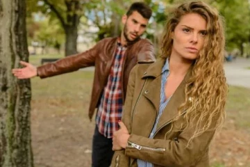 அடுத்தவங்களுக்காகவே வாழும் Gen Z தலைமுறை- மீண்டெழுவது எப்படி?