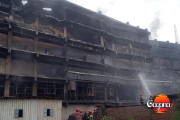 ගම්පොල කර්මාන්ත ශාලාවක ගින්නක්