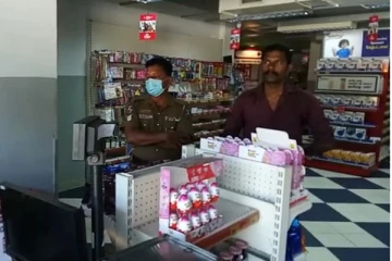 யாழில் பாவனையாளர் அலுவல்கள் அதிகார சபையினரால் விசேட சோதனை நடவடிக்கை முன்னெடுப்பு (Photos)