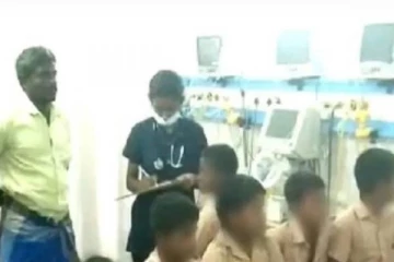 சத்து மாத்திரையை உட்கொண்ட மாணவர்கள் மயங்கி விழுந்ததால் பரபரப்பு