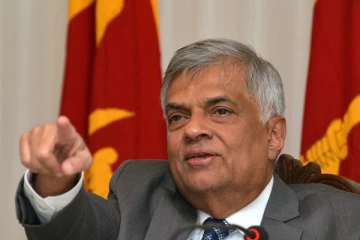 දිවයින පුරා සන්නද්ධ හමුදා කැඳවීමට ජනපතිගෙන් ආඥාවක්.