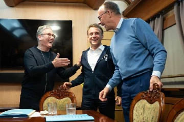 உக்ரைனில் திடீரென்று ஒன்று கூடிய நான்கு நாடுகளின் தலைவர்கள்: முன்வைத்த கோரிக்கை