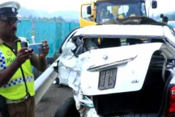 தெற்கு அதிவேக வீதியில் கோர விபத்து; பல வாகனங்கள் ஒன்றோடு ஒன்று மோதியது