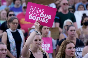 இனி உடலுறவுக்கு நோ - டிரம்ப் வெற்றியால் '4பி'யில் இணையும் அமெரிக்க பெண்கள்