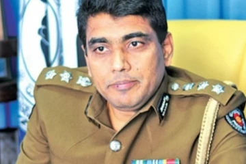 அஜித் ரோஹன உட்பட்ட மூன்று பொலிஸ் அதிகாரிகளுக்கு இடமாற்ற அறிவிப்பு!