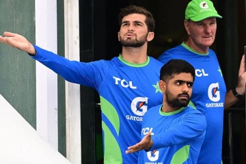 நாணய சுழற்சியை போடமுடியாத அளவுக்கு மழை