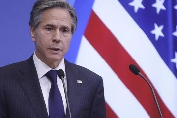 உக்ரைனில் அமெரிக்கா!  உயர்மட்ட  அதிகாரி உக்ரைன் ஜனாதிபதியை சந்திக்கிறார்