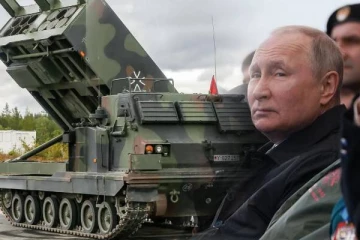 மீண்டும் ரஷ்யாவை கடுப்பேத்தும்  அமெரிக்கா!