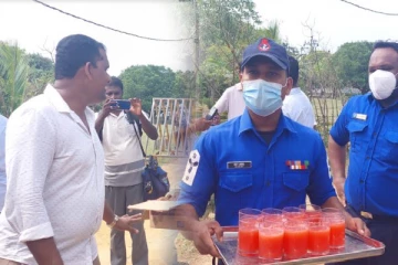 காணிக்கு பதில் பிஸ்கட் மற்றும் குளிர்பானமா; யாழில் மக்கள் ஆவேசம்!(Photos)