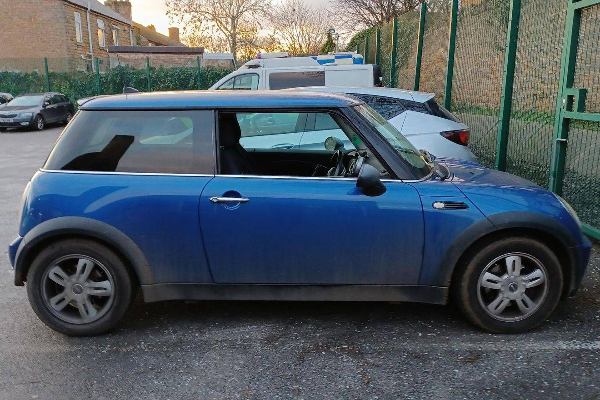 70 ஆண்டுகளாக ஓட்டுநர் உரிமம் இல்லாமல் தண்ணி காட்டிய முதியவர்; அதிர்ச்சியில் உறைந்த போலீசார்! | Uk Drove Without A License For Over 70 Years