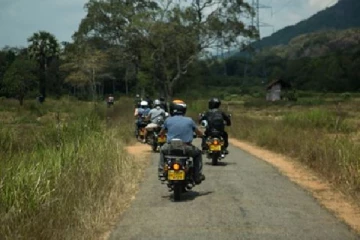 20 மோட்டார் சைக்கிள்கள் பொலிஸாரால் பறிமுதல்!