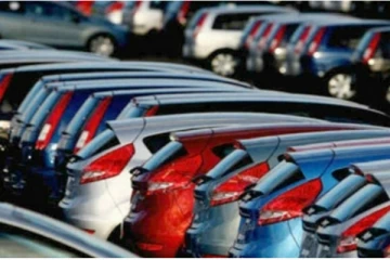 இலங்கையில் வாகன இறக்குமதிக்கு தடை! உரிய பெறுமதியை விட குறைந்த விலைக்கு விற்கப்படும் வாகனங்கள்