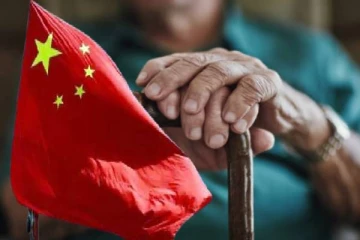 சீனாவில் அரசு ஊழியர்களுக்கு ஓய்வூதிய பெறும் காலம் அதிகரிப்பு