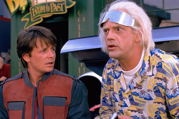 Back To The Future Part 2 ஒரு சிறப்பு பார்வை | Back To The Future Part 2 Special Article