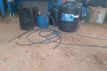 யாழ்.தெல்லிப்பழையில் சந்தேக நபர் ஒருவரை அதிரடியாக கைது செய்த பொலிஸார்!