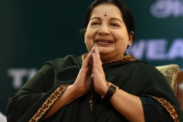 ஏலத்திற்கு வரும் ஜெயலலிதாவின் வைரம், தங்கம், விலையுயர்ந்த புடவைகள் !