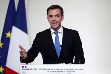 பிரான்சில் தடுப்பூசி பாஸ் எப்போது முடிவுக்கு வரும்? சுகாதார அமைச்சர் வெளியிட்ட முக்கிய தகவல்