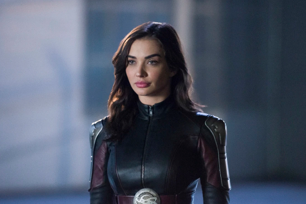 குழந்தை பெற்ற பின்பும் உடற்பயிற்சியில் பின்னியெடுக்கும் நடிகை ஏமி ஜாக்சன்.. வைரலாகும் வீடியோ | Amy Jackson Gym Workout Video On Instagram