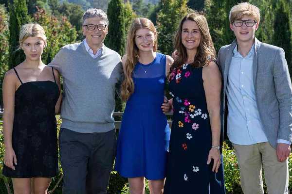 ரூ. 10 லட்சம் கோடி சொத்து மதிப்பு!! மனைவிக்கு ரூ.112,800 கோடி ஜீவனாம்சத்தை செட்டில் செய்த பில்கேட்ஸ்.. | Divorce Settlement Bill Gates Transferred Wife