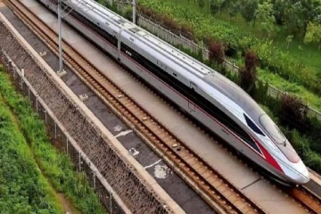 இனி 12 மணி நேரத்திற்கு பதில் 2 மணி நேரம் தான்.., ஜப்பானின் அதிவேக புல்லட் ரயில் இந்தியாவில் அறிமுகம்