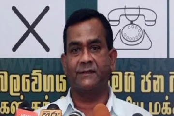 அரசாங்கத்தின் தோல்விக்கு அதிகாரிகள் பலியாகி வருகின்றனர் : திஸ்ஸ அத்தநாயக்க