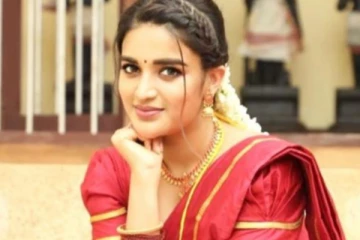 குடும்பத்தோடு கொன்று விடுவதாக மிரட்டுகிறார் - நடிகை நிதி அகர்வால் பரபரப்பு புகார்