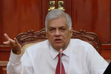 அரச நிறுவன பிரதானிகளிடம் தமது கடுமையான நிலைப்பாட்டை வெளிக்காட்டியுள்ள ரணில்