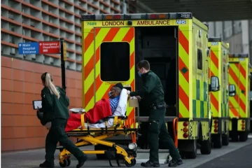 பிரித்தானியாவில் கடும் அழுத்தத்தில் சுகாதாரத்துறை: பொது மக்களுக்கு விடுக்கப்பட்டுள்ள அவசர அறிவுறுத்தல்