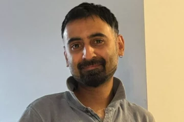 இங்கிலாந்தில் கத்தியால் குத்திக்கொல்லப்பட்ட நபர்: அடையாளம் தெரிந்தது