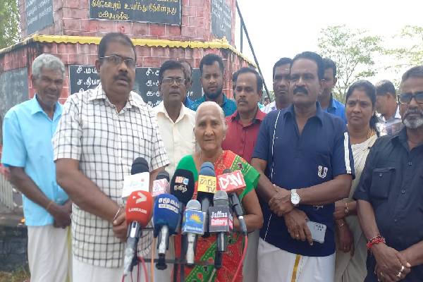 கொக்கட்டிச்சோலை படுகொலை - தமிழ் தேசிய கூட்டமைப்பு, தமிழரசுக்கட்சி தனித் தனியாக அஞ்சலி! | 36Th Memorable Of Kokkaticholai Massacre Tna