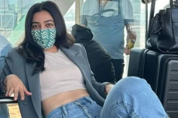 குடிக்க தண்ணீர் இல்லாமல் அடைத்து வைக்கப்பட்ட தமிழ்ப்பட நடிகை! வெளியிட்ட வீடியோ வைரல்