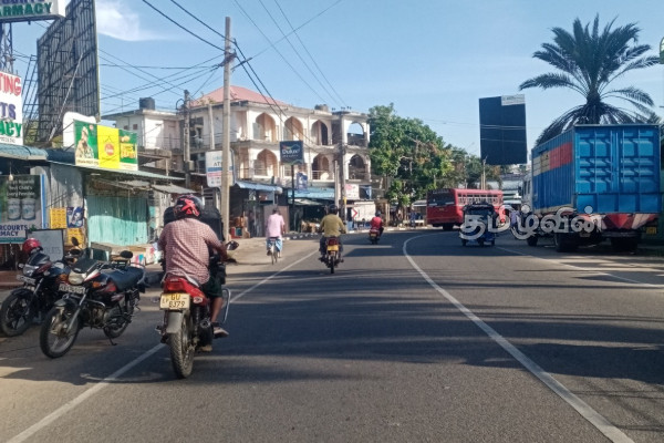 அம்பாறையில் கதவடைப்பை ஏற்காத முஸ்லிம் மக்கள் | Hartal In Amapara Today