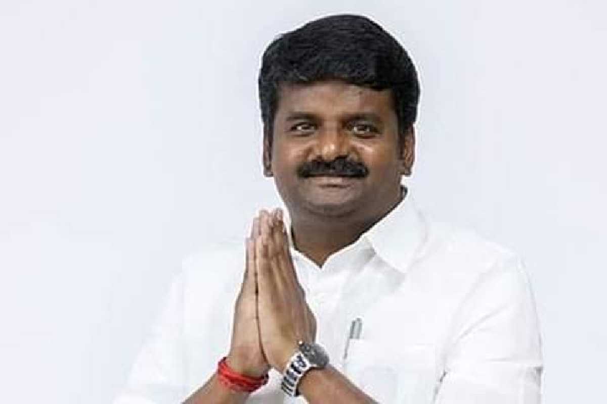 அதிமுகவின் முக்கிய விக்கெட்டை வீழ்த்தியது தவெக | C Vijayabaskar Announced Join Tvk Tomorrow அதிமுகவின் முக்கிய விக்கெட்டை வீழ்த்தியது தவெக | C Vijayabaskar Announced Join Tvk Tomorrow