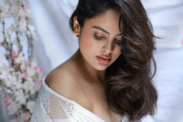 என்ன குமுதா இதெல்லாம்!! நடிகை நந்திதா ஸ்வேதாவின் கிளாமர் கிளிக்ஸ்..