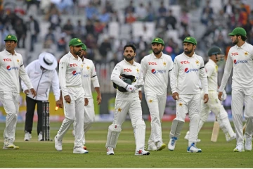 டெஸ்ட் கிரிக்கெட் வரலாற்றில் இதுவே முதல் முறை - மோசமான சாதனை படைத்த பாகிஸ்தான்
