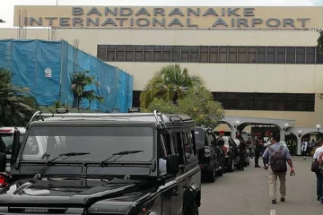 கட்டுநாயக்க விமான நிலையத்தில் ஏற்பட்ட குழப்பநிலை