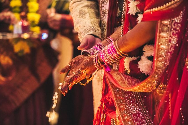 திருமணம் தள்ளிக்கொண்டே போகின்றதா? இந்த பரிகாரத்தை செய்து பாருங்கள்! | Still Not Married After 30 Years Try This