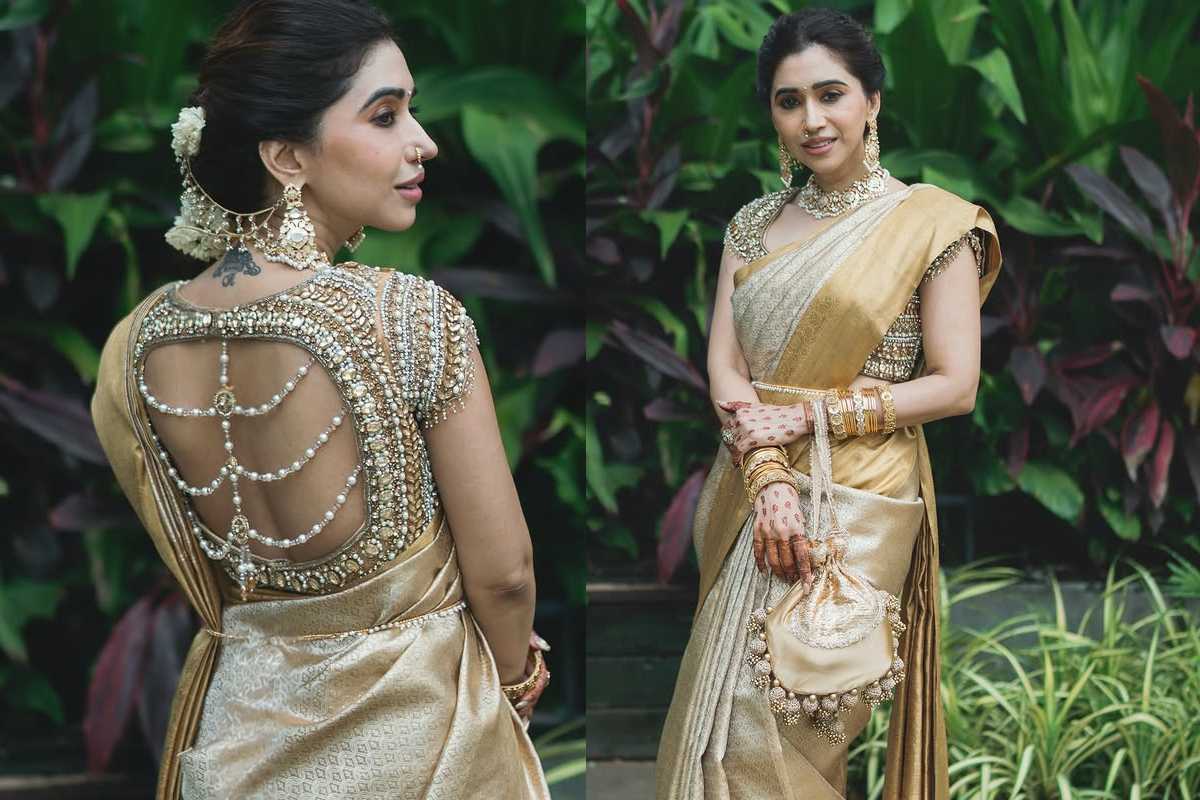 கிளாமர் லுக்கில் நடிகைகளுக்கே டஃப் கொடுக்கும் ஆர்த்தி ரவி!! புகைப்படங்கள்.. | Aarti Ravi Photoshoots Fans Reaction கிளாமர் லுக்கில் நடிகைகளுக்கே டஃப் கொடுக்கும் ஆர்த்தி ரவி!! புகைப்படங்கள்.. | Aarti Ravi Photoshoots Fans Reaction