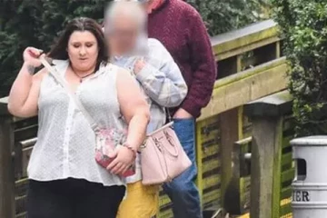 மாணவருடன் வலுக்கட்டாயமாக பாலியல் உறவில் பெண் - கோர்ட்டில் கூலாக பதில்!