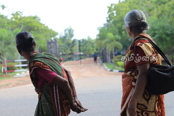 வட்டுவாகல் கோட்டாபய கடற்படை முகாமிற்கு முன் ஒன்றுகூடிய மக்கள் (Video) | Vattuvakal Gotabaya Navy Base Land Problem